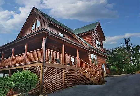 Celebration Lodge - Four Bedroom